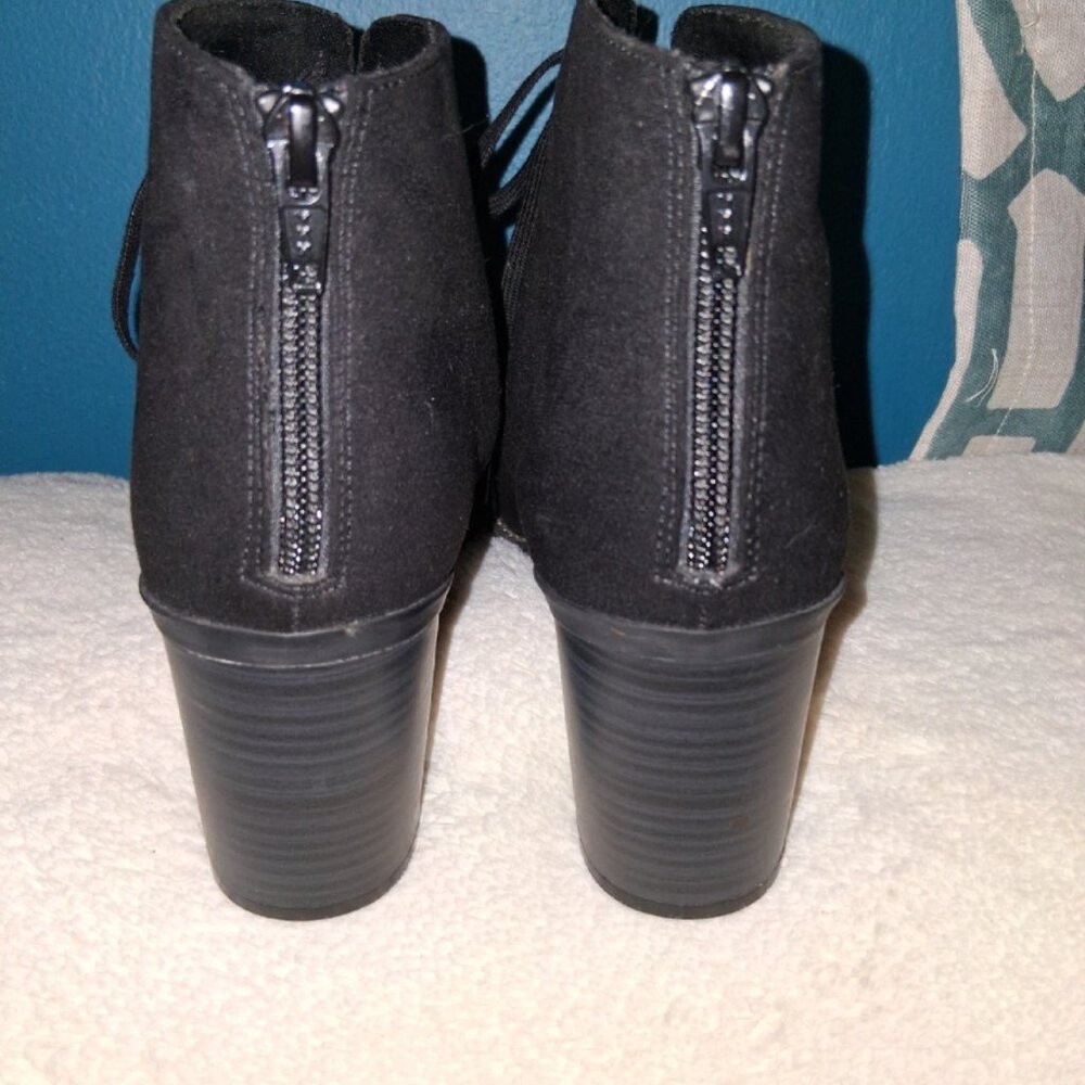 Old Navy Black Faux Suede Lace-Up Open-Toe Booties | Back Zip | 3” Heel | Size 8 - Picture 6 of 9